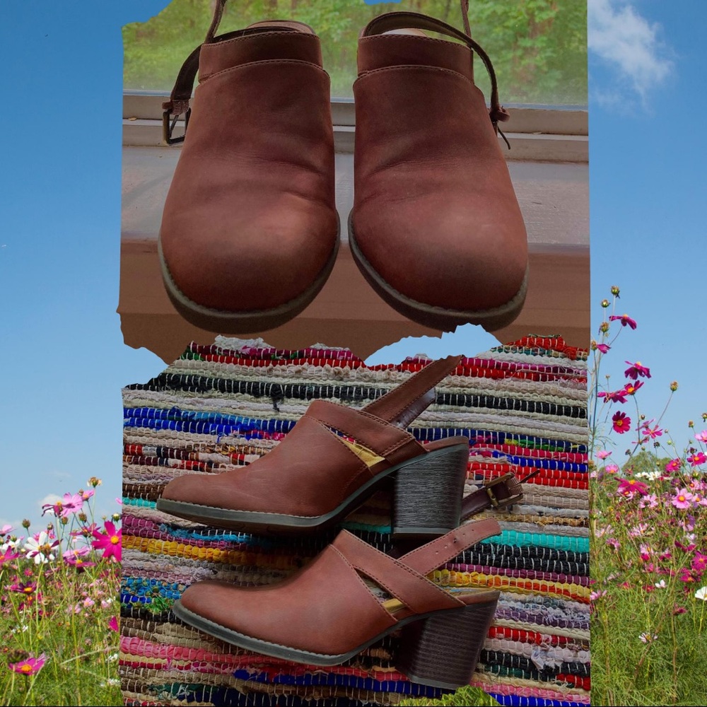 Super Cute Clogs!